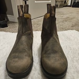 Size 8.5 Blundstone Ladies Boot